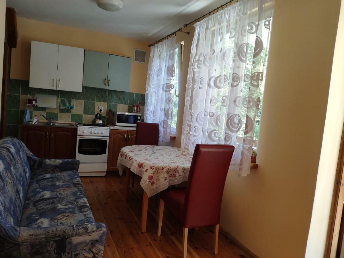 Apartamenty Wakacyjne Nad Jeziorem Juksty มรุงโกโว ภายนอก รูปภาพ